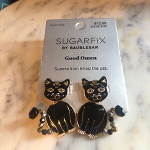 NWT Bauble cat earrings